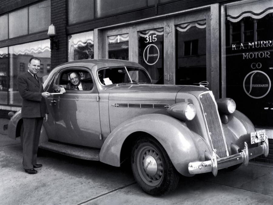  Studebaker Dictator Business Coupe 1936 года  (фото 1 из 2)